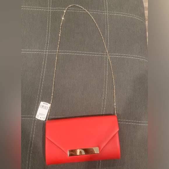 Le Chateau Cross Body Purse - Picture 7 of 7